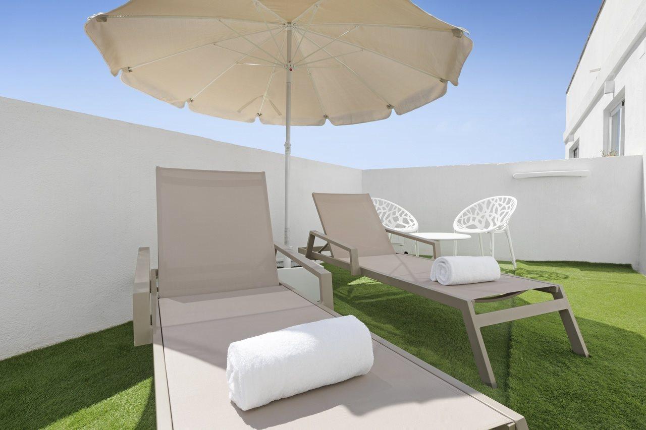 Hotel Sant Jordi Segur de Calafell Exterior photo